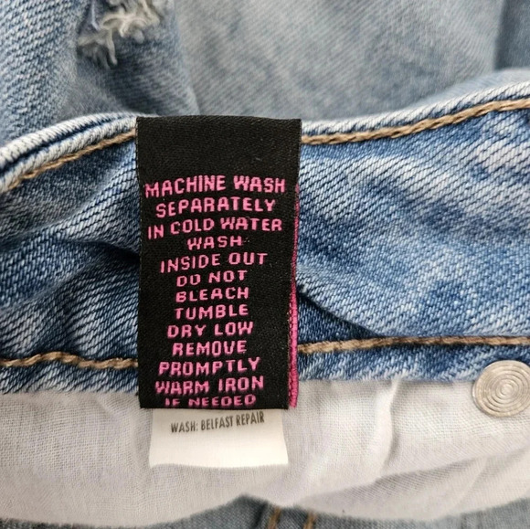 Rolled cuff light blue wash‎ shorts size 7/28 celebrity pink - Picture 3 of 5